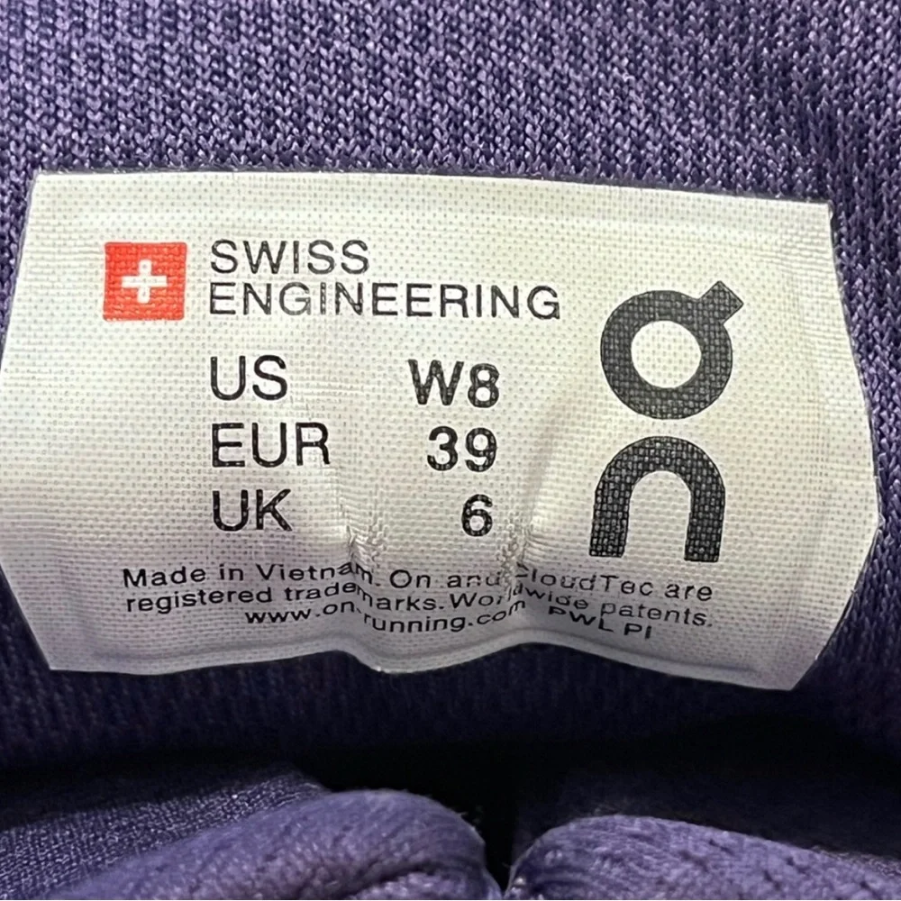 On Cloudnova Undyed/Purple/Forrest Size 8 - Picture 7 of 7